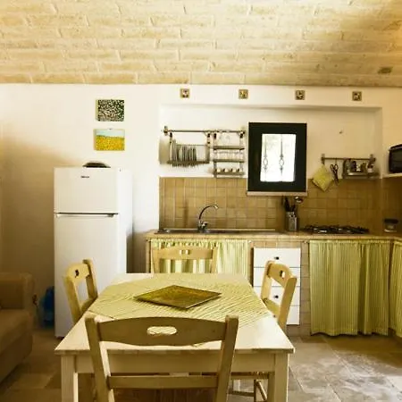 Chiobbica Sleeps 12 Pool Wifi Villa Cisternino