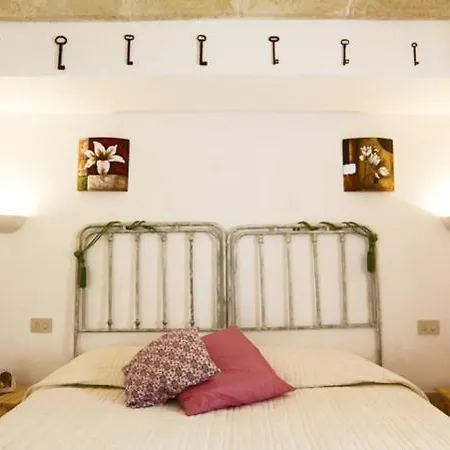 Villa Chiobbica Sleeps 12 Pool Wifi *