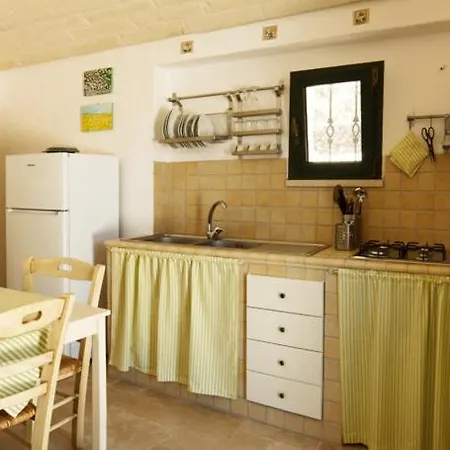 Chiobbica Sleeps 12 Pool Wifi Cisternino