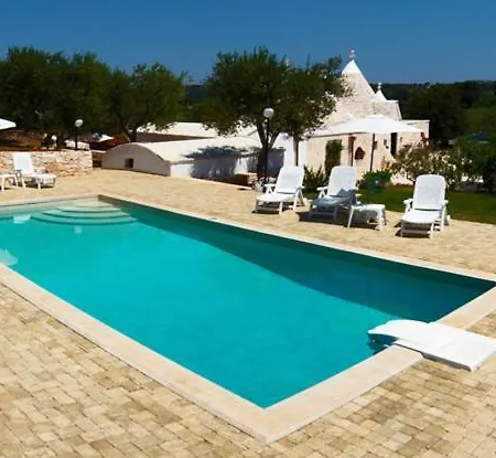 Chiobbica Sleeps 12 Pool Wifi Cisternino